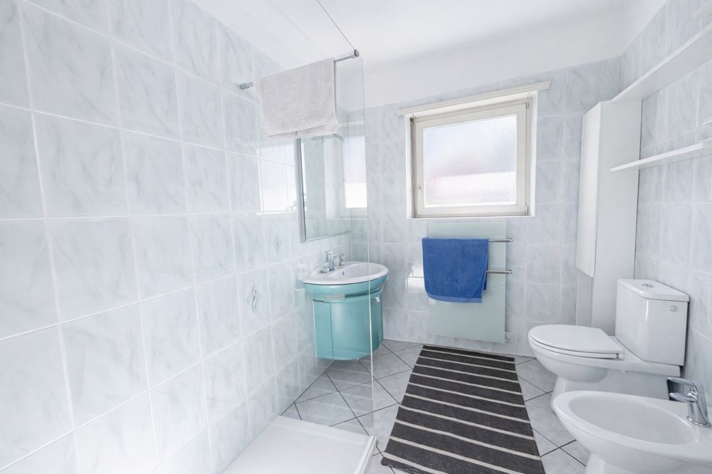 Casa unifamiliare di 7 locali con vista panoramica ad Acquarossa - Bild 12