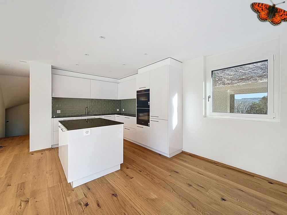 MAGNIFIQUE VILLA AVEC VUE LAC DISPONIBLE DE SUITE - Bild 2