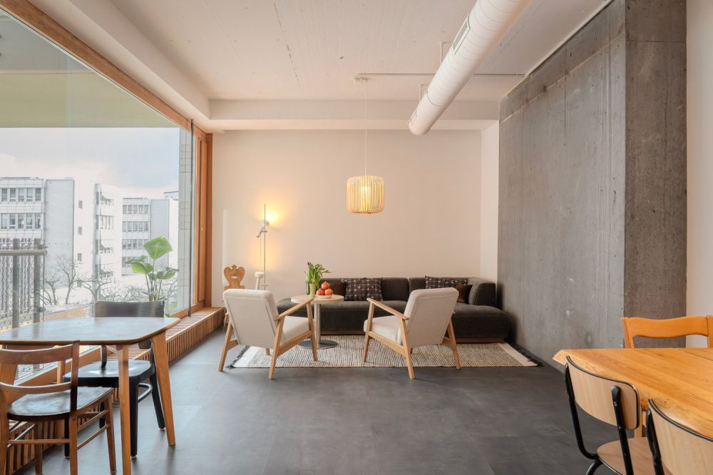 Zürich | Private Suite mit Bad : All-inclusive Coliving | TomoDomo Banyan -  Bild 1