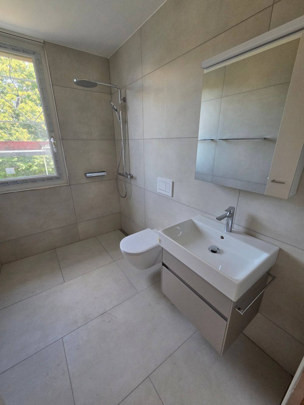 Exklusive 4-Zimmer-Attikawohnung mit Seesicht -  Bild 11