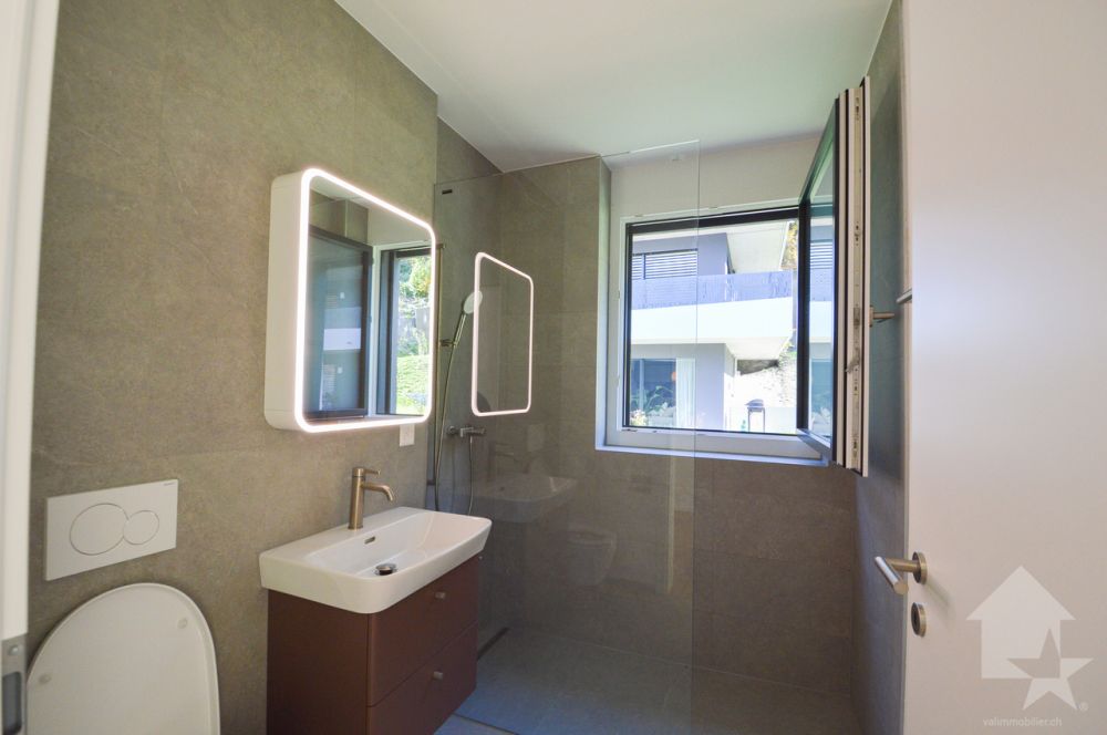Neue 4,5-Zimmer-Wohnung in bevorzugter Höhenlage -  Bild 2
