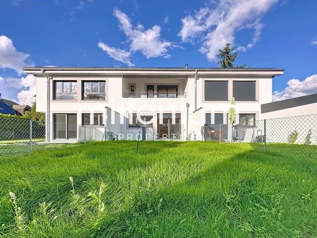 Villa neuve mitoyenne avec jardin -  Bild 1