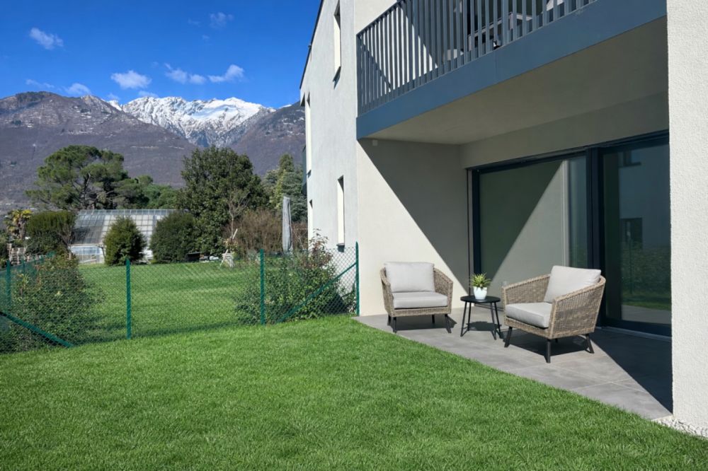 Nuovi appartamenti 2,5 locali con giardino -  Bild 1