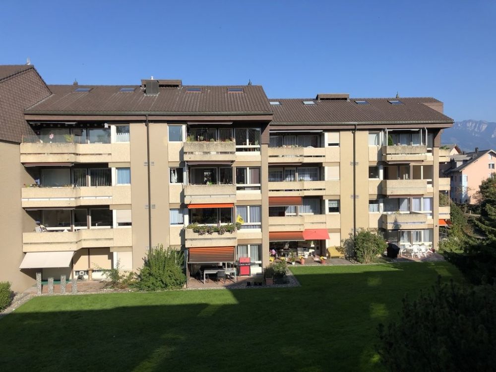 Befristete 3.5-Zimmerwohnung mit sonnigem Sitzplatz - 22-24.2.JPG