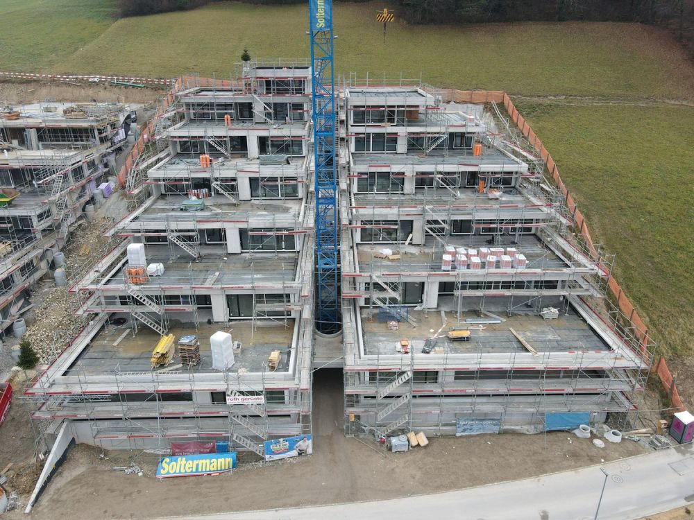 «Gartenweg» Erlinsbach - Letzte Terrassenwohnung - Drohnenaufnahme frontal.jpg