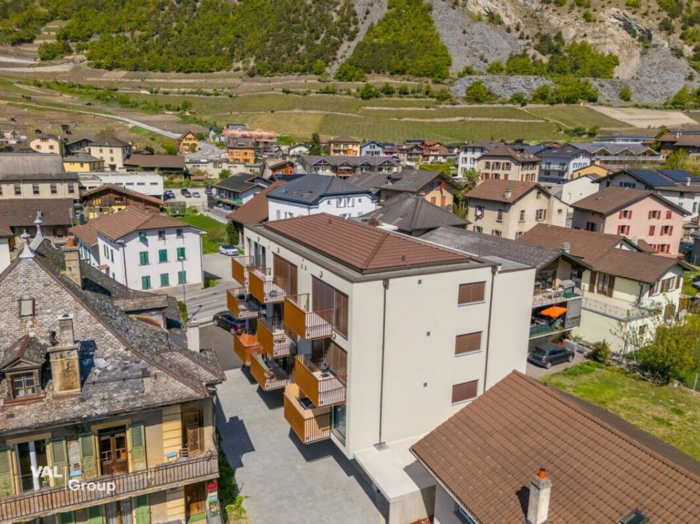 Immeuble de 9 appartements - 4.4 % de rendement brut immédiat, au coeur du village -  Bild 2
