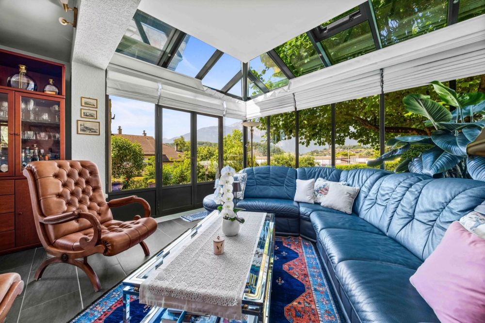 Prächtige Semi-Detaché-Villa mit großem landschaftlich gestaltetem Garten. Liebe auf den ersten Blick! -  Bild 4