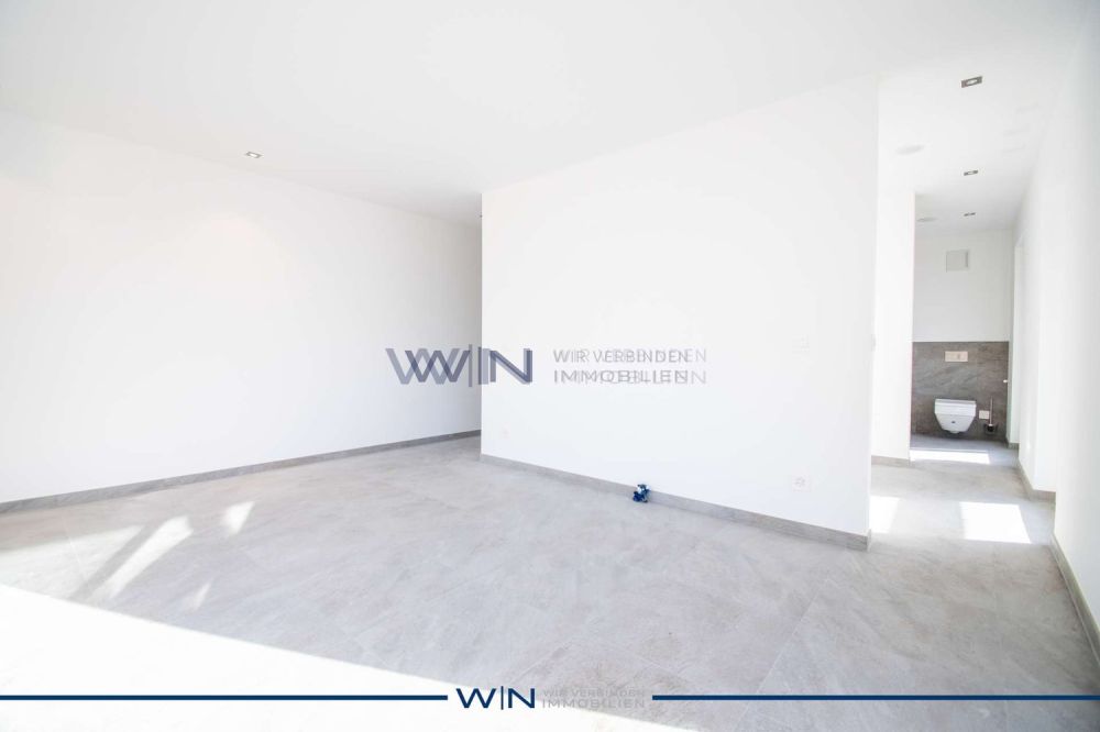 Ein Hauch von Exklusivität mit Traumaussicht - Lichtdurchflutetes Schlafzimmer mit En-Suite Bad