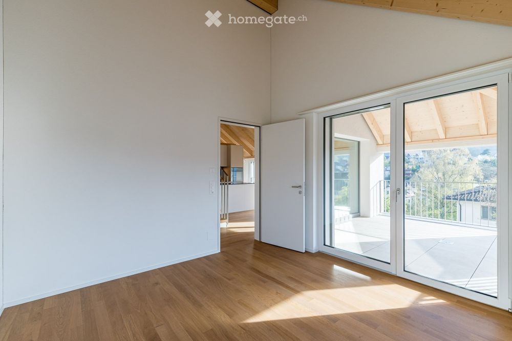 attraktive 4½-Zimmer-Wohnung mit Galerie Erstbezug -  Bild 6