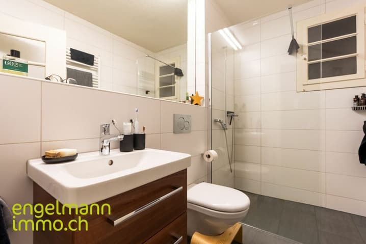 Wohn- und Gewerbeliegenschaft / Immeuble résidentiel et commercial -  Bild 11