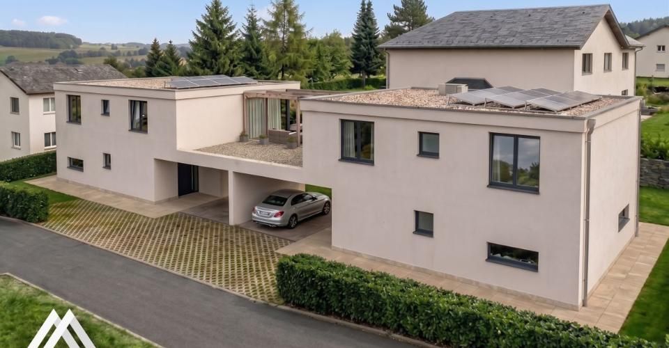 Coup de coeur assuré : Deux villas d'exception à terminer selon vos goûts, le sur-mesure pour votre famille à deux pas des écoles - Maison jumelée 4.5 pièces - image - 4