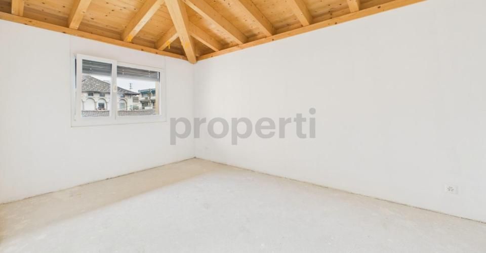 Immeuble entièrement rénové, agencement fonctionnel et haute efficacité énergétique ! - Appartement 2.5 pièces - image - 5