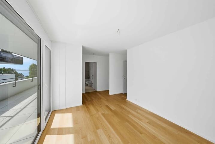Magnifique appartement neuf de 4,5 pièces avec spacieux balcon couvert de 76 m2! -  Bild 4