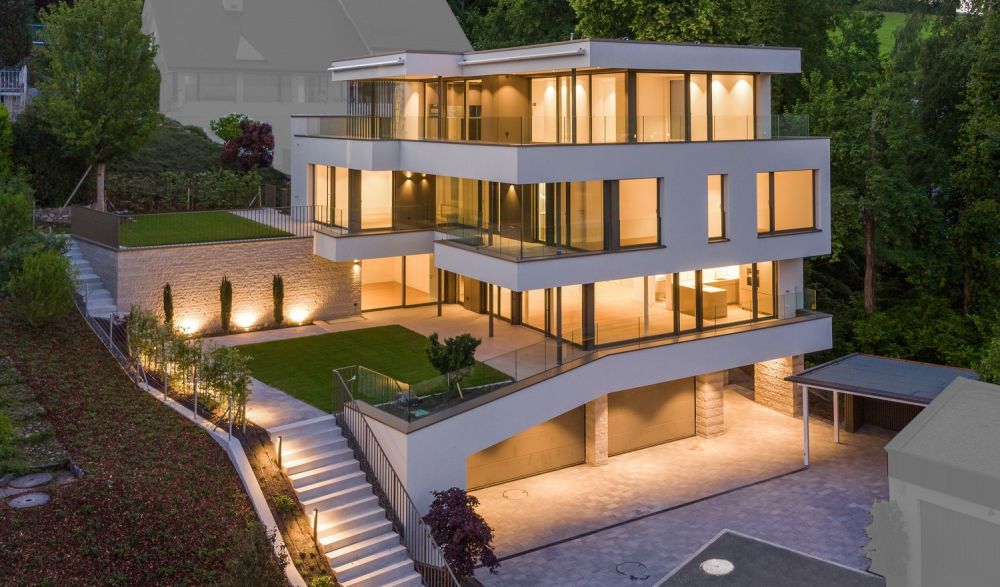 VILLA PANORAMA – Exklusive Neubau-Villa mit unverbaubarer See- und Bergsicht in Baar -  Bild 1