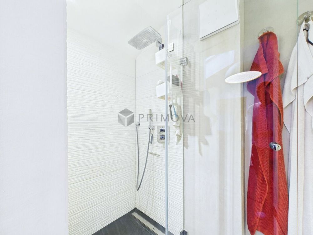 Exklusives Wohnerlebnis in Oberwil BL, kernsanierte 3.5 Zimmer Attika-Perle mit höchstem Komfort - Bild 10