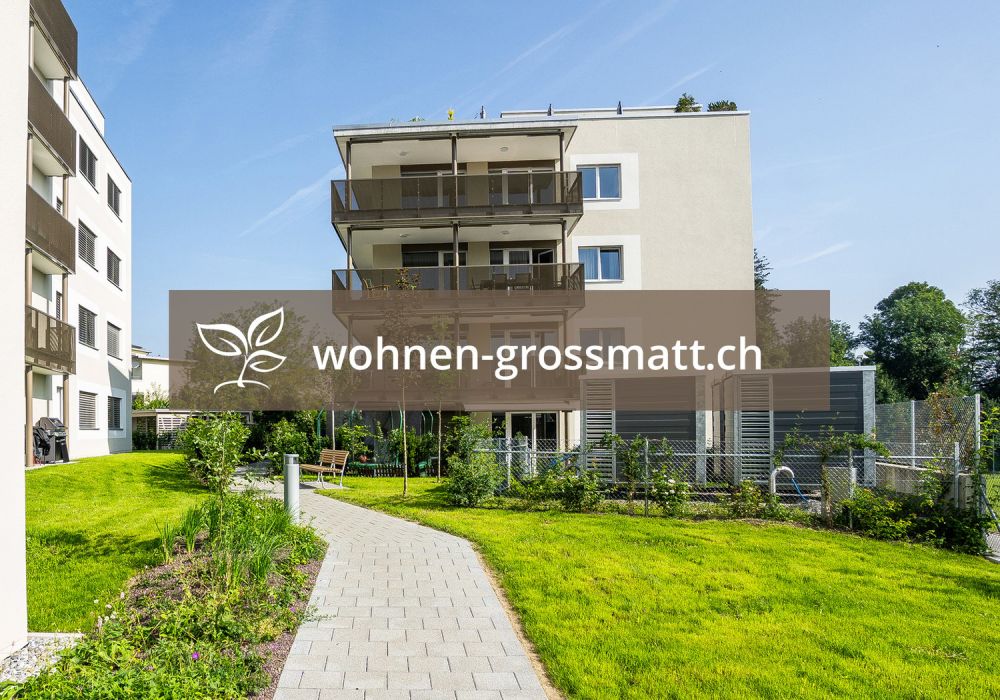 modern, einzigartig, mit Sportplatz und Freibad in unmittelbarer Nähe -  Bild 1