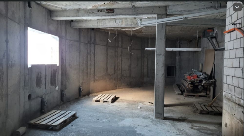 Residence du Glacier an zentraler ruhiger Lage. T5. Die Aussicht aus dieser Sousterrainwohnung ist eingeschränkt. -  Bild 8