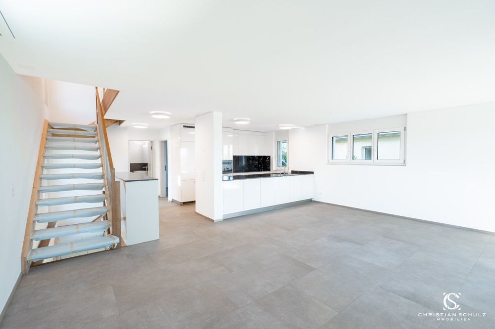 Moderner Neubau – 6.5-Zimmer-Einfamilienhaus in sonniger Lage von Helsighausen - Bild 3