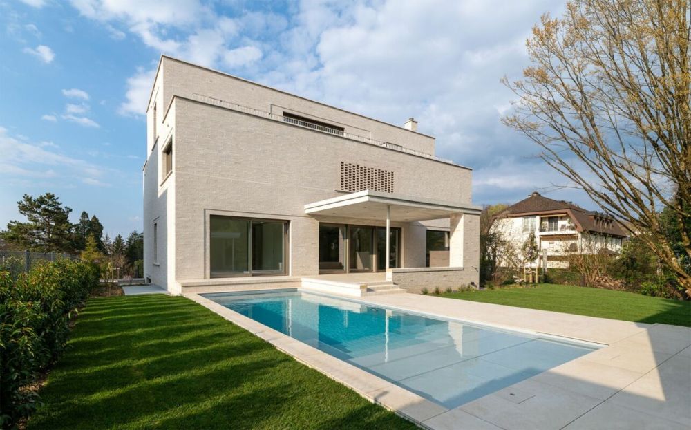 Maisonette-Gartenwohnung mit Pool in Riehen --- Duplex garden flat with a pool in Riehen -  Bild 2