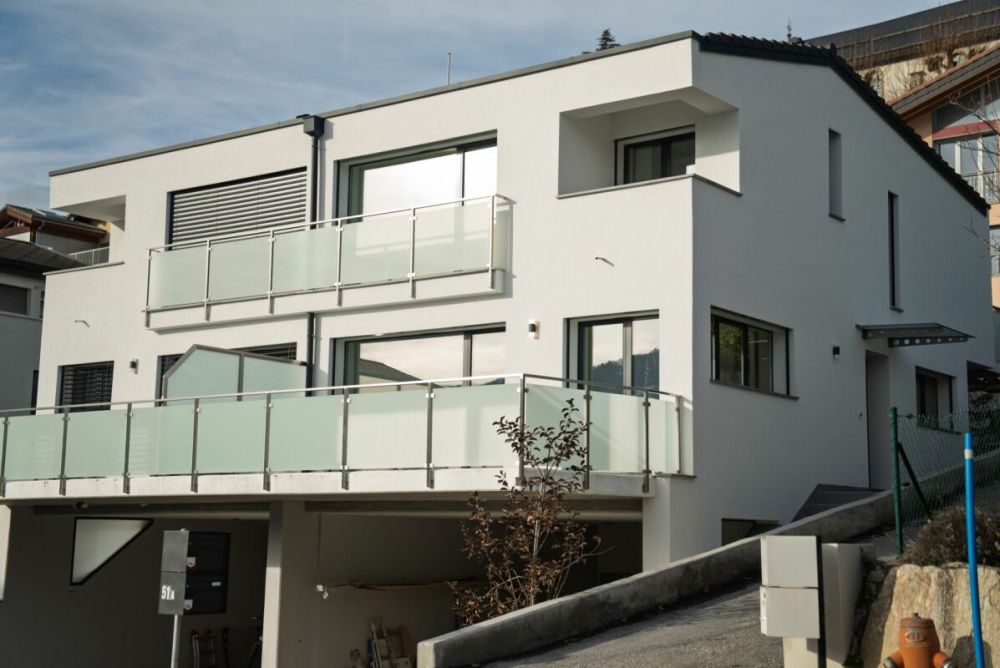 Magnifique villa contemporaine et mitoyenne ! - Bild 1