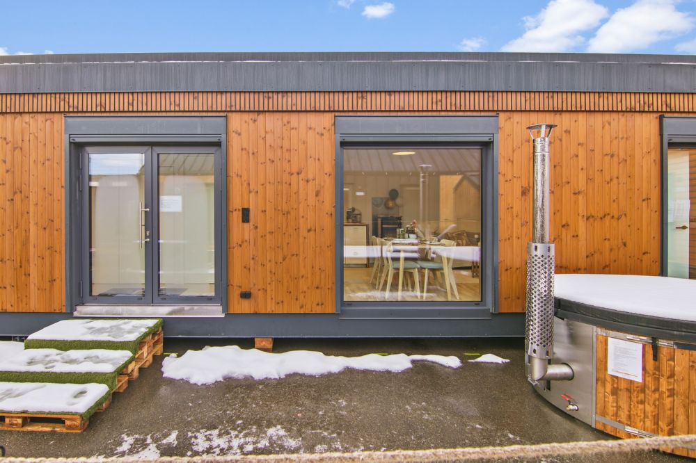 Modernes Tiny House in idyllischer Juraberglandschaft, nachhaltig & komfortabel wohnen - Bild 1