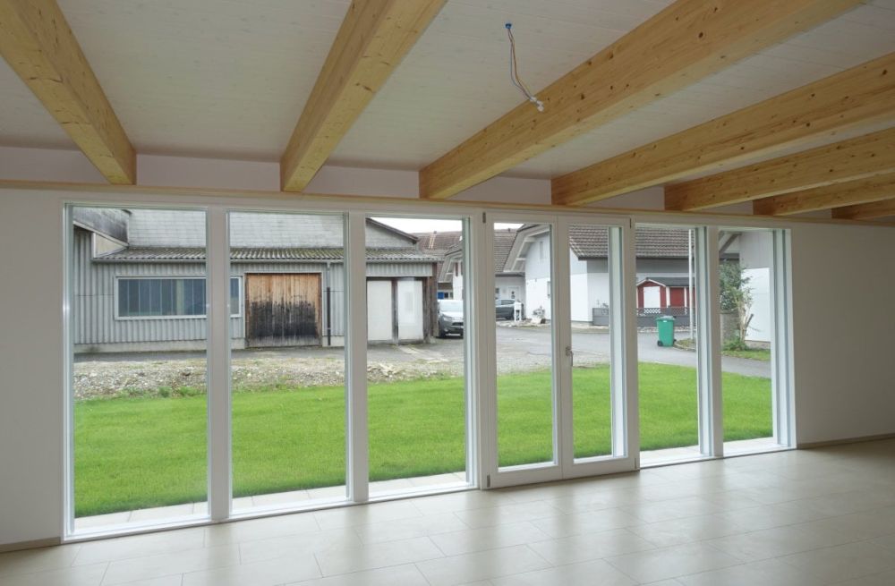 Schönes 6.5-Zimmer Einfamilienhaus mit viel Holz -  Bild 6