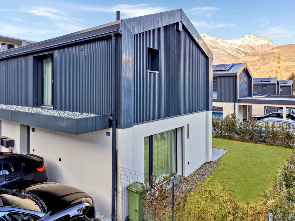 3.5-room semi-detached villa in solid wood - Bild 1