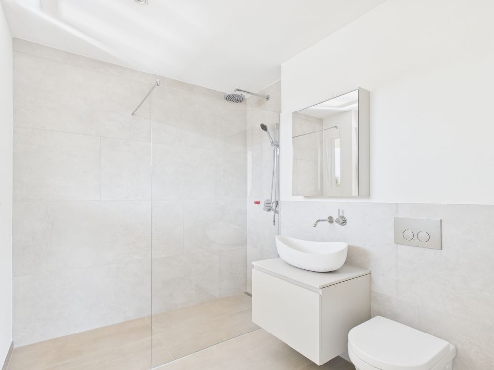 Erstbezug grosszügige helle 3.5 Maisonettewohnung - Bild 8