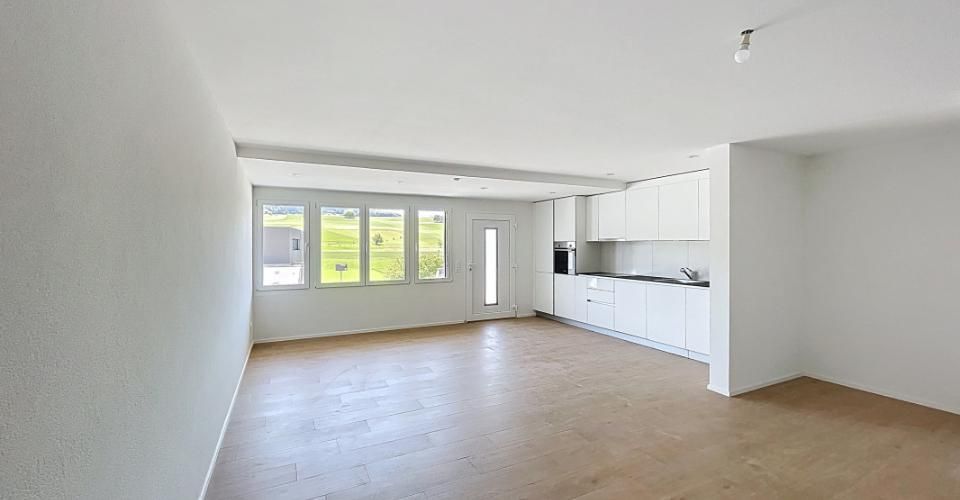 Villa neuve avec unité indépendante et vue dégagée sur les Préalpes - Senèdes - Maison 6.5 pièces - image - 10