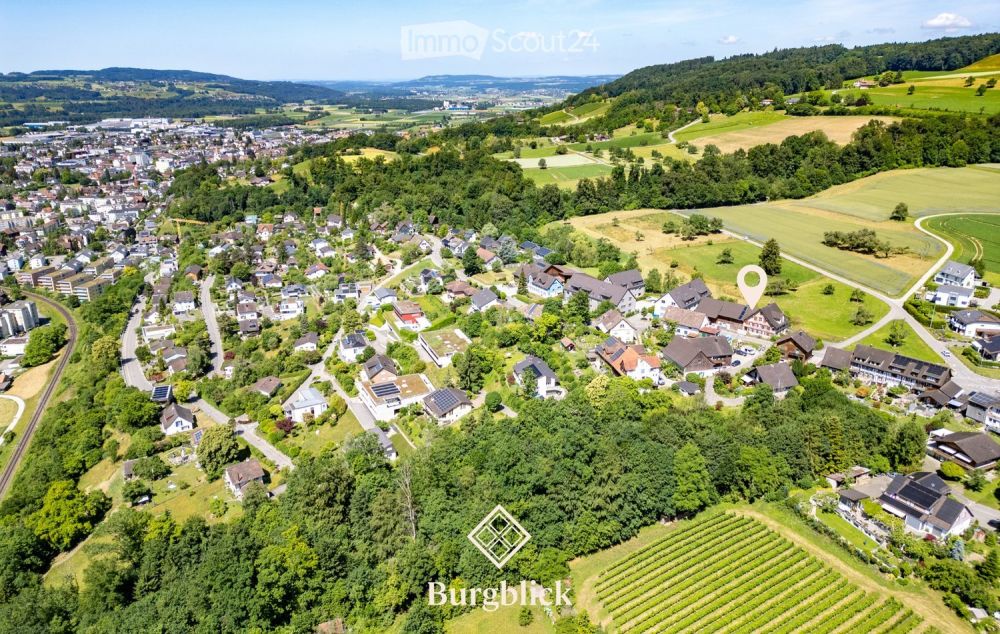 Wohnen auf zwei Ebenen mit gedecktem Aussenbereich -  Bild 13