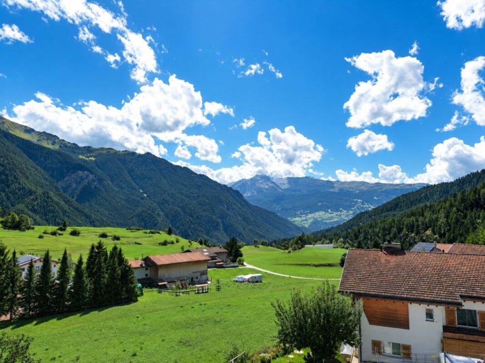 Hochwertige Dachmaisonette mit 5.5 Zimmern in kernsaniertem Altbau -  Bild 12