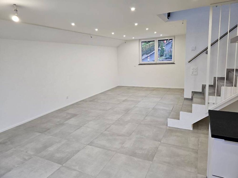 Tolle neuwertige 3.5 Zi Maisonette Wohnung in Oberdorf BL -  Bild 3