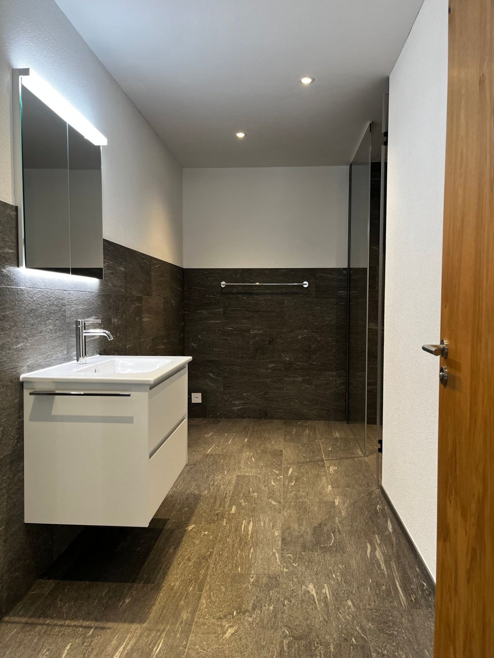 Moderne 3.5-Zimmerwohnung mit Bergblick in Rabius (Erstwohnung) -  Bild 9