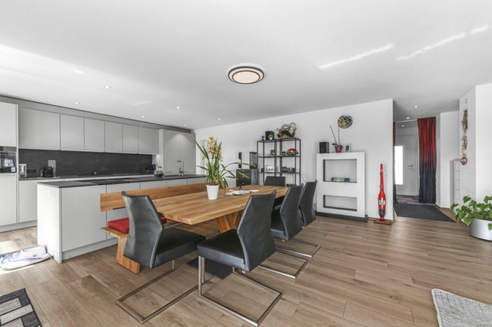 Modernes Wohnglück mit Charme - Ihr neues Zuhause im Grünen  von Bütschwil - Bild 6