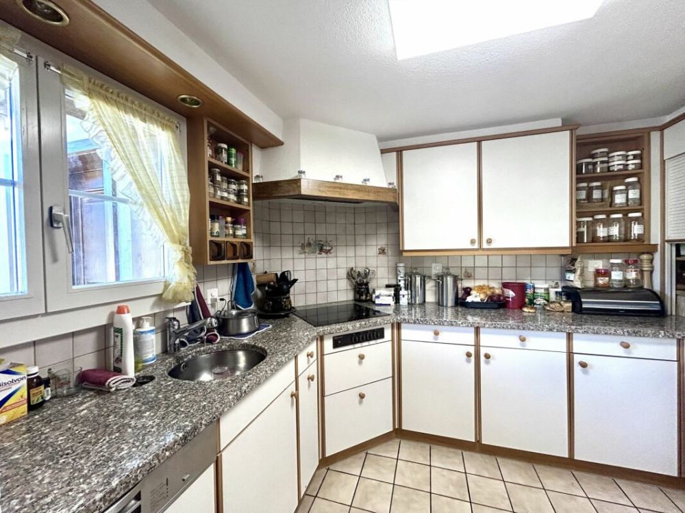 Modernisiertes Einfamilienhaus mit hochwertigem Neubau-Anbau und 3 Einstellplätzen! -  Bild 13