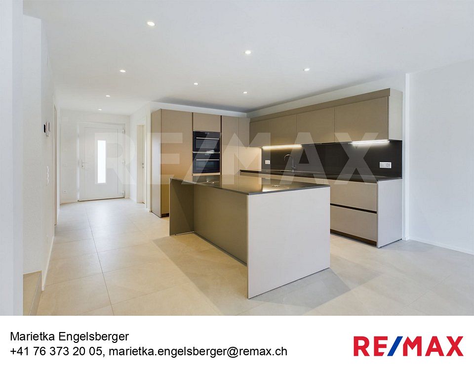 Esclusiva nuova villetta a schiera di 5.5 locali - Bild 1