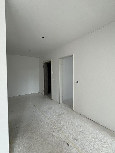 schöne Neubauwohnung im Zentrum Münchwilen - Eingangsbereich