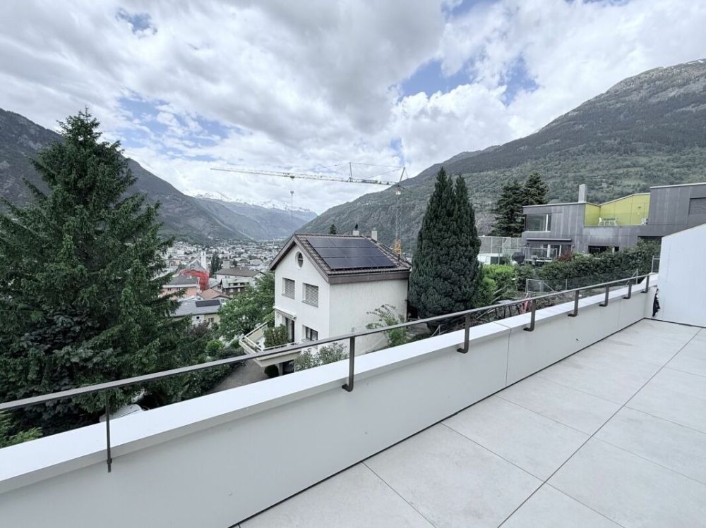 Einzigartige Dach Wohnung mit alpinen Weitblick in Brig und grosser Sonnenterasse -  Bild 6