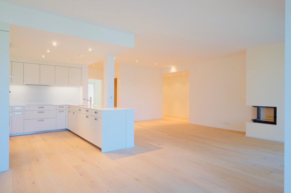 Un raro concetto avanguardista in posizione magnifica - Bild 4