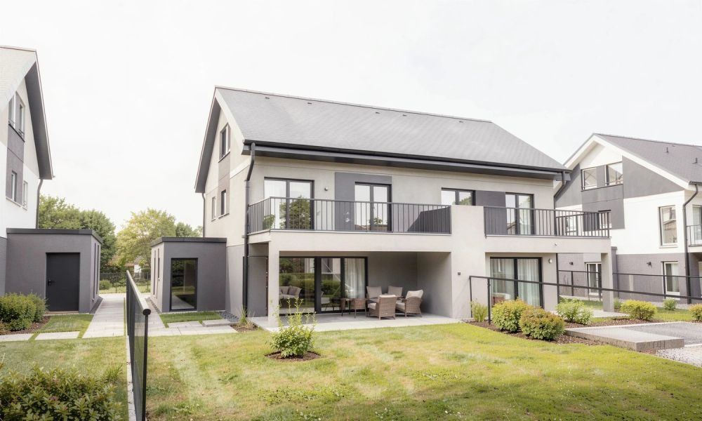 Neubau-Doppeleinfamilienhaus mit 7.5 Zimmern in Diegten -  Bild 1