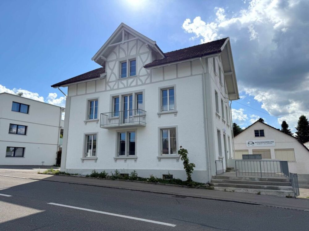 Modern sanierte 3.5 Zimmer-Mietwohnungen mit Balkon -  Bild 1