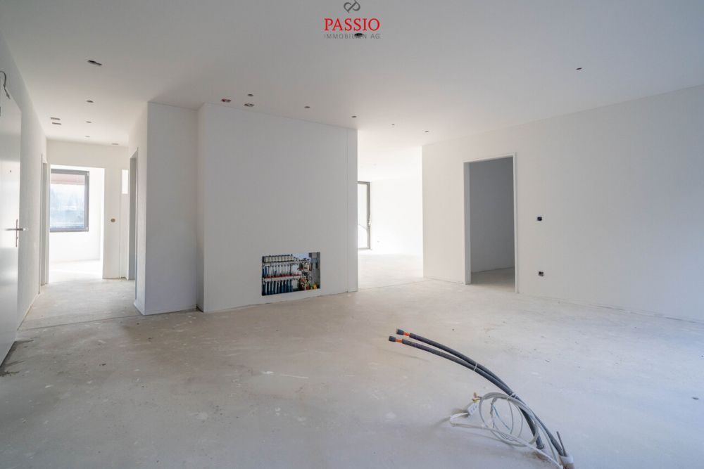 Moderne 4.5-Zimmer Neubau-Wohnung mit grosszügigem Aussenbereich - Bild 9