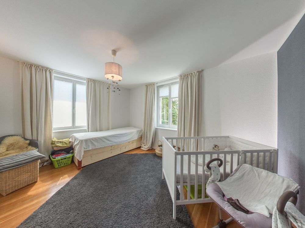 Altbau trifft Neubau: 4.5-Zimmer-Wohnung in Kreuzlingen mit Balkon und Parkplatz - Zimmer 2