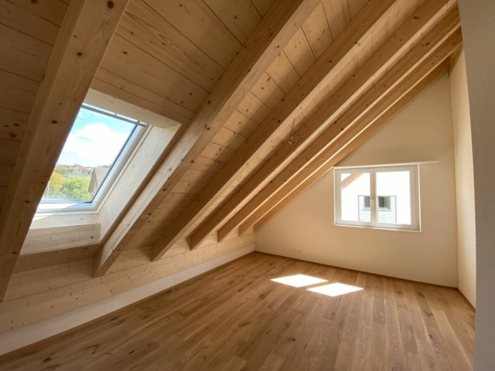 6 1/2-Zimmer-Doppeleinfamilienhaus mit nutzbarer Landfläche -  Bild 10