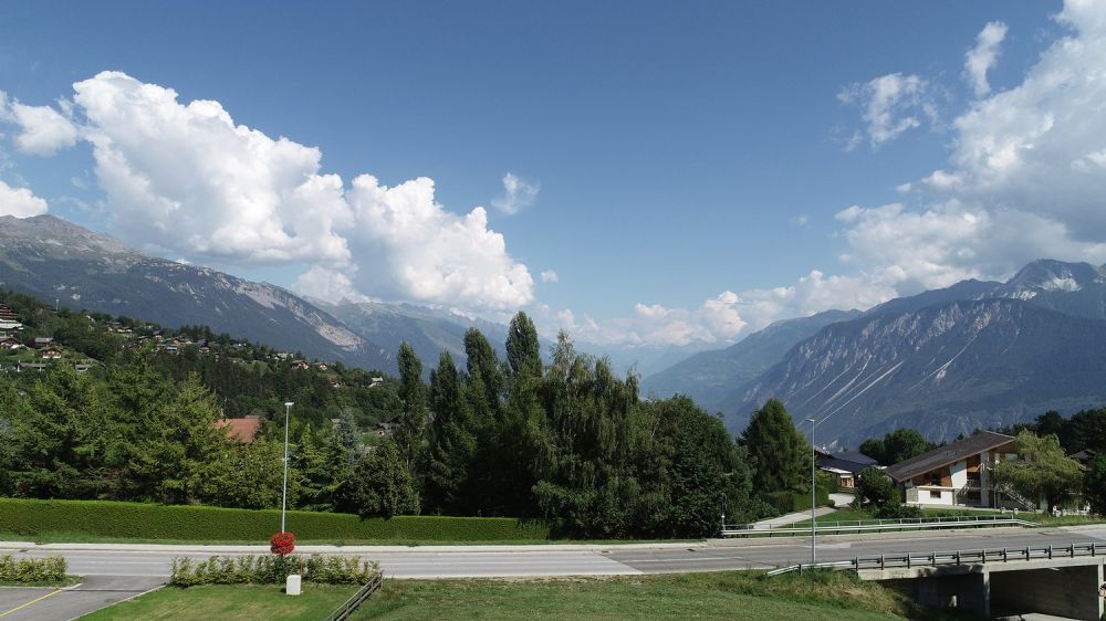 Magnifique appartement 3,5 pièces de 109m2 avec une vue panoramique sur les alpes ! -  Bild 12