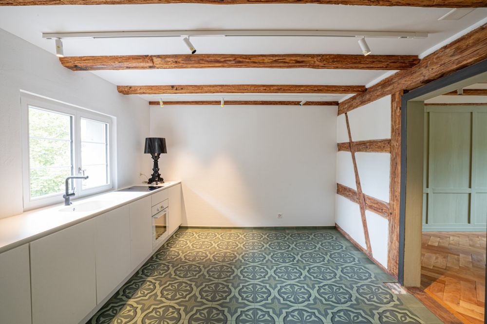 Wohnen in neu renovierter Wohnung direkt am Ufer der Murg -  Bild 1
