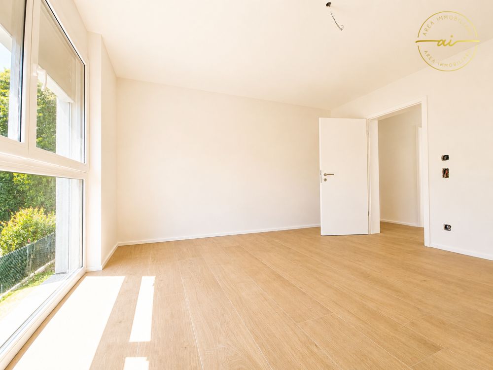 EXKLUSIV 4.5 Zimmer mit Garten und Panoramablick in Sala Capriasca -  Bild 8