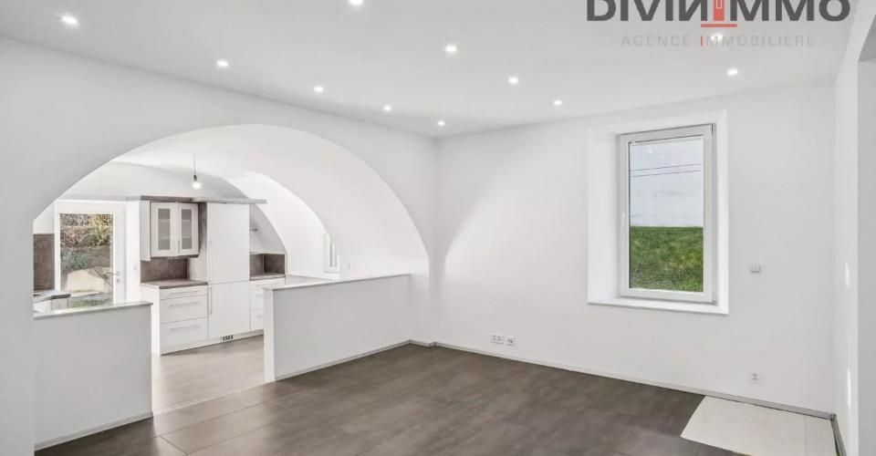 Appartement de 4.5 pièces typique en rez-de-jardin - Appartement 4.5 pièces - image - 1
