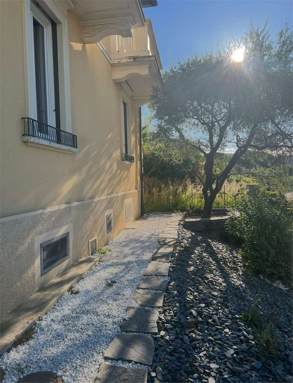 Elegante villa unifamiliare a Vacallo -  Bild 3