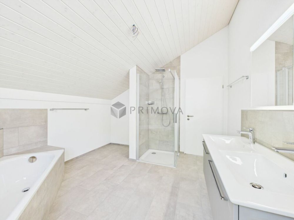 Neubau-Bijou in Emmetten: Erstbezug mit traumhaftem Panorama -  Bild 9